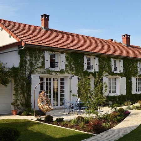 Au Pre Du Moulin Bed & Breakfast Clamanges Exterior photo