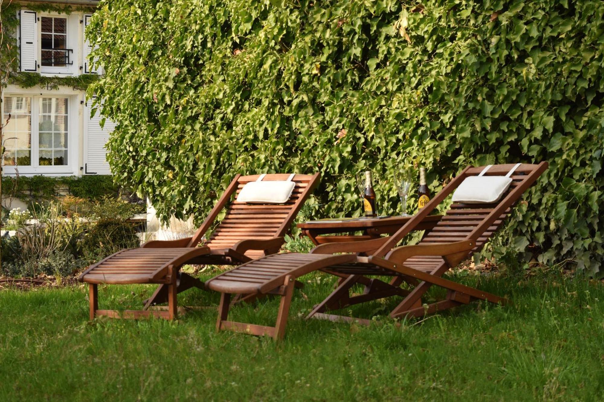 Au Pre Du Moulin Bed & Breakfast Clamanges Exterior photo